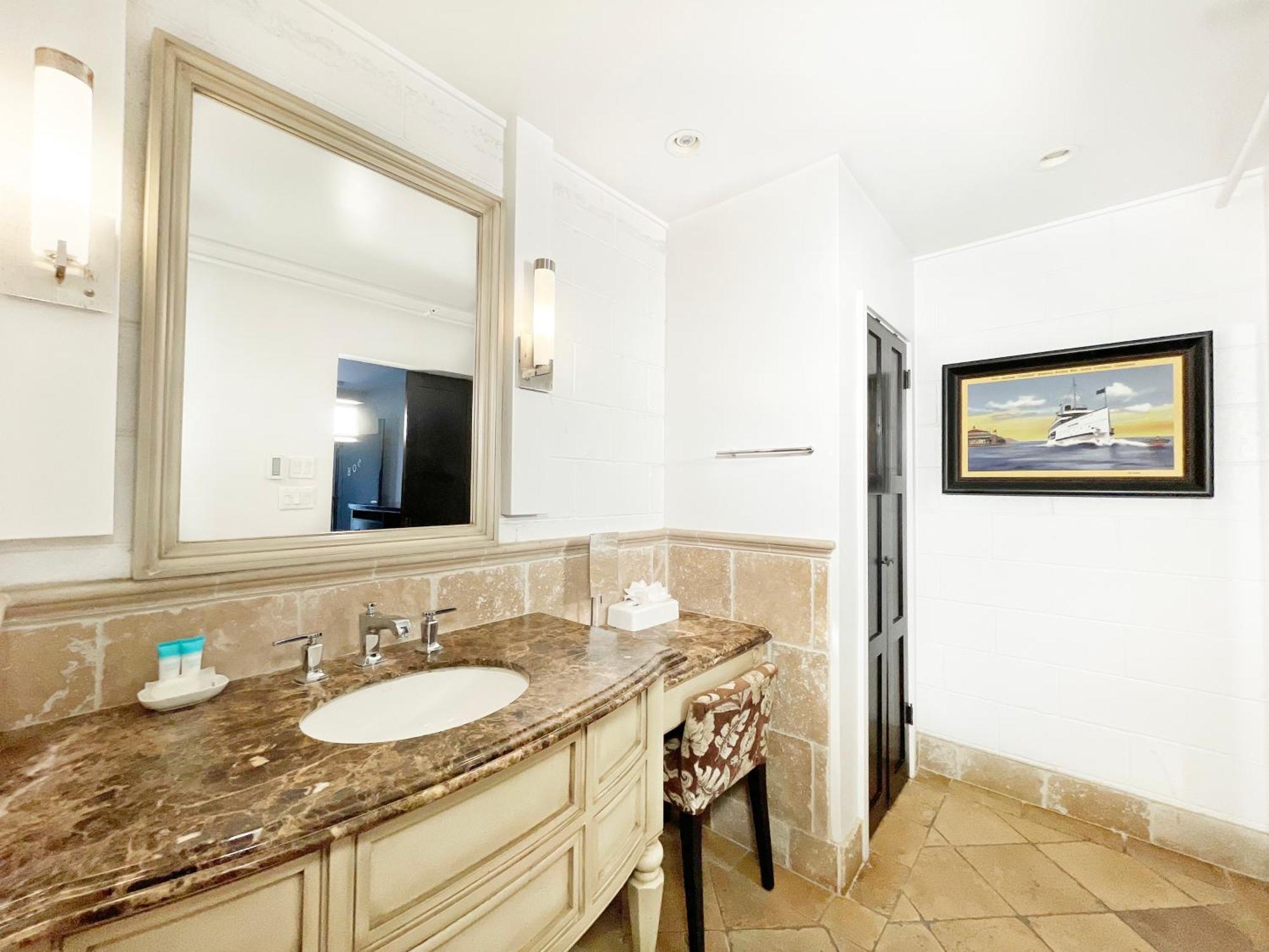 Catalina Courtyard Suites 阿瓦隆 外观 照片