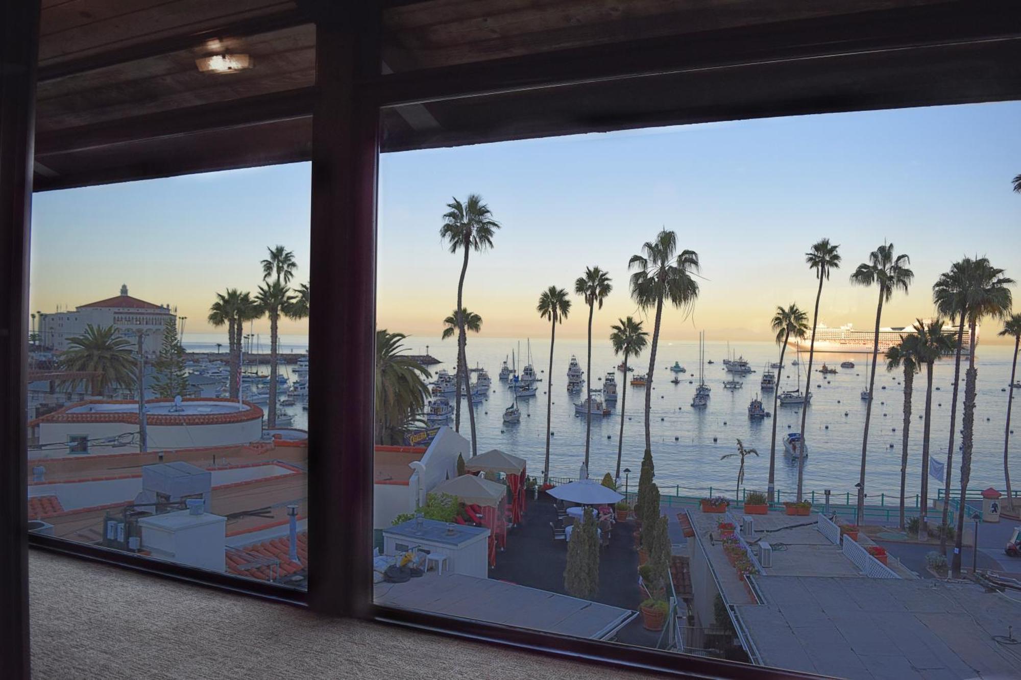 Catalina Courtyard Suites 阿瓦隆 外观 照片