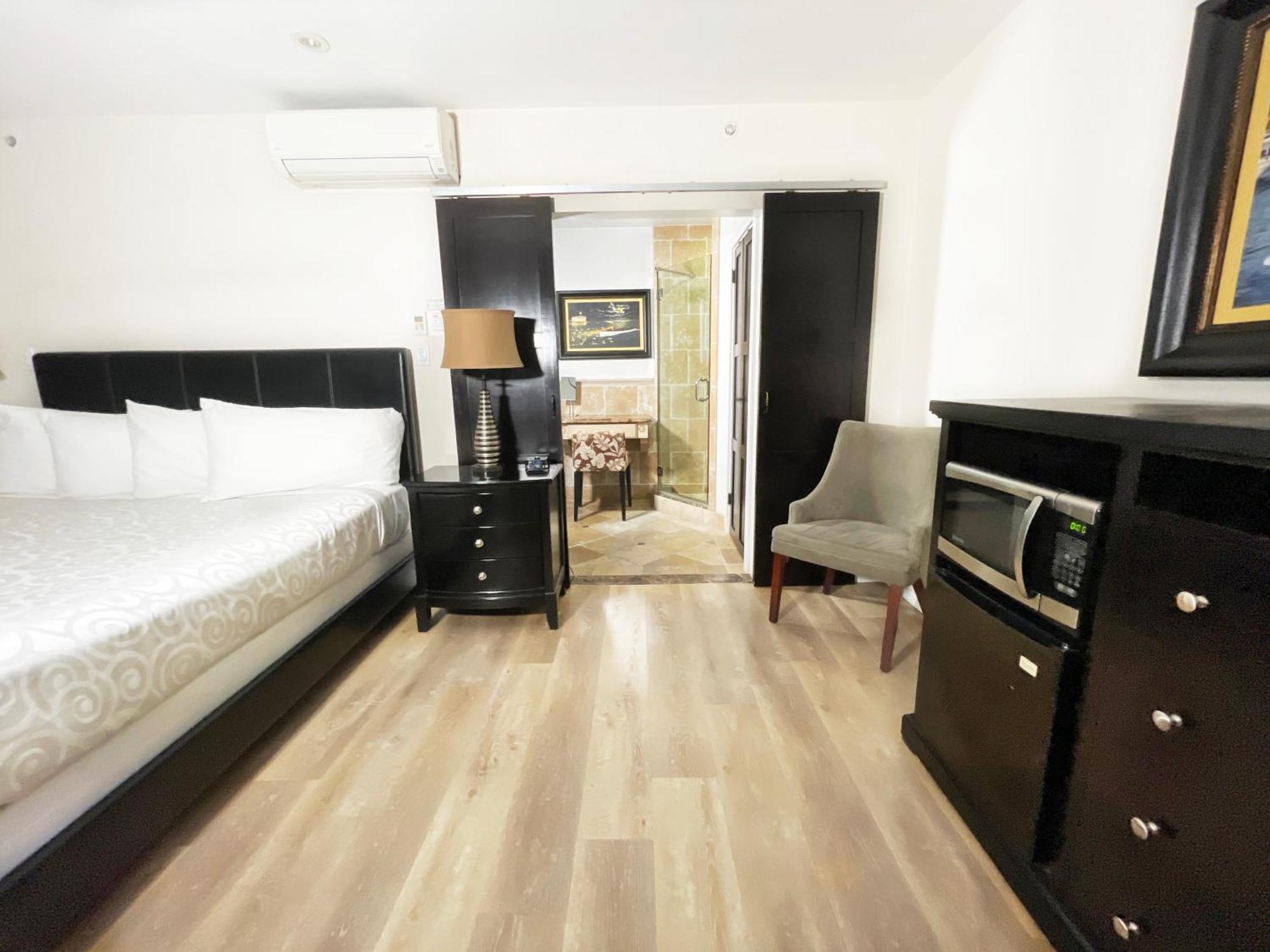 Catalina Courtyard Suites 阿瓦隆 外观 照片