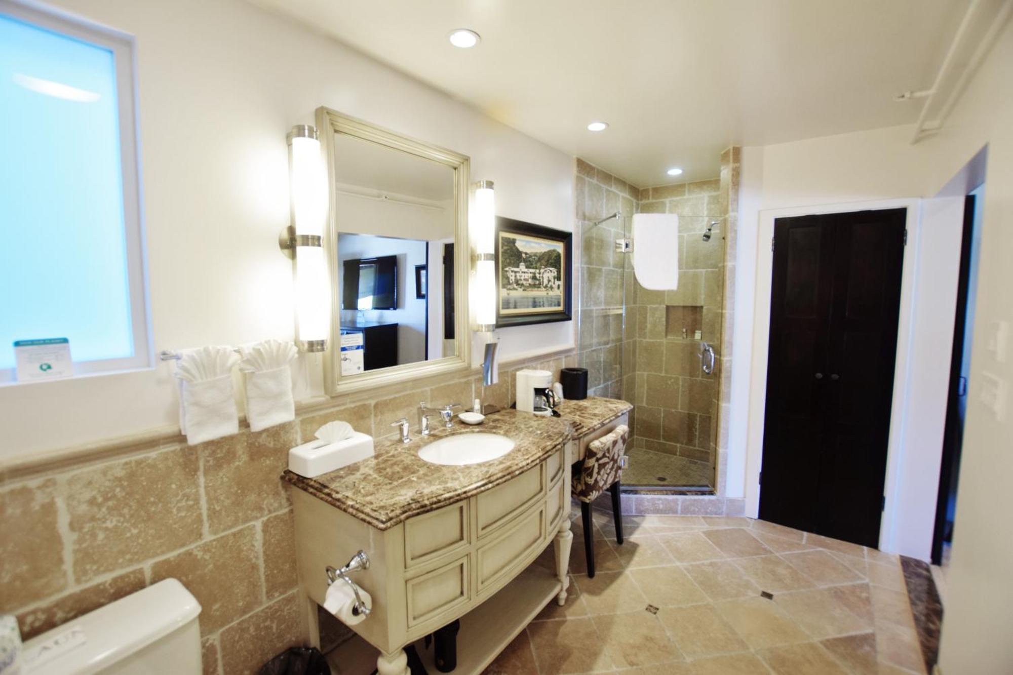 Catalina Courtyard Suites 阿瓦隆 外观 照片