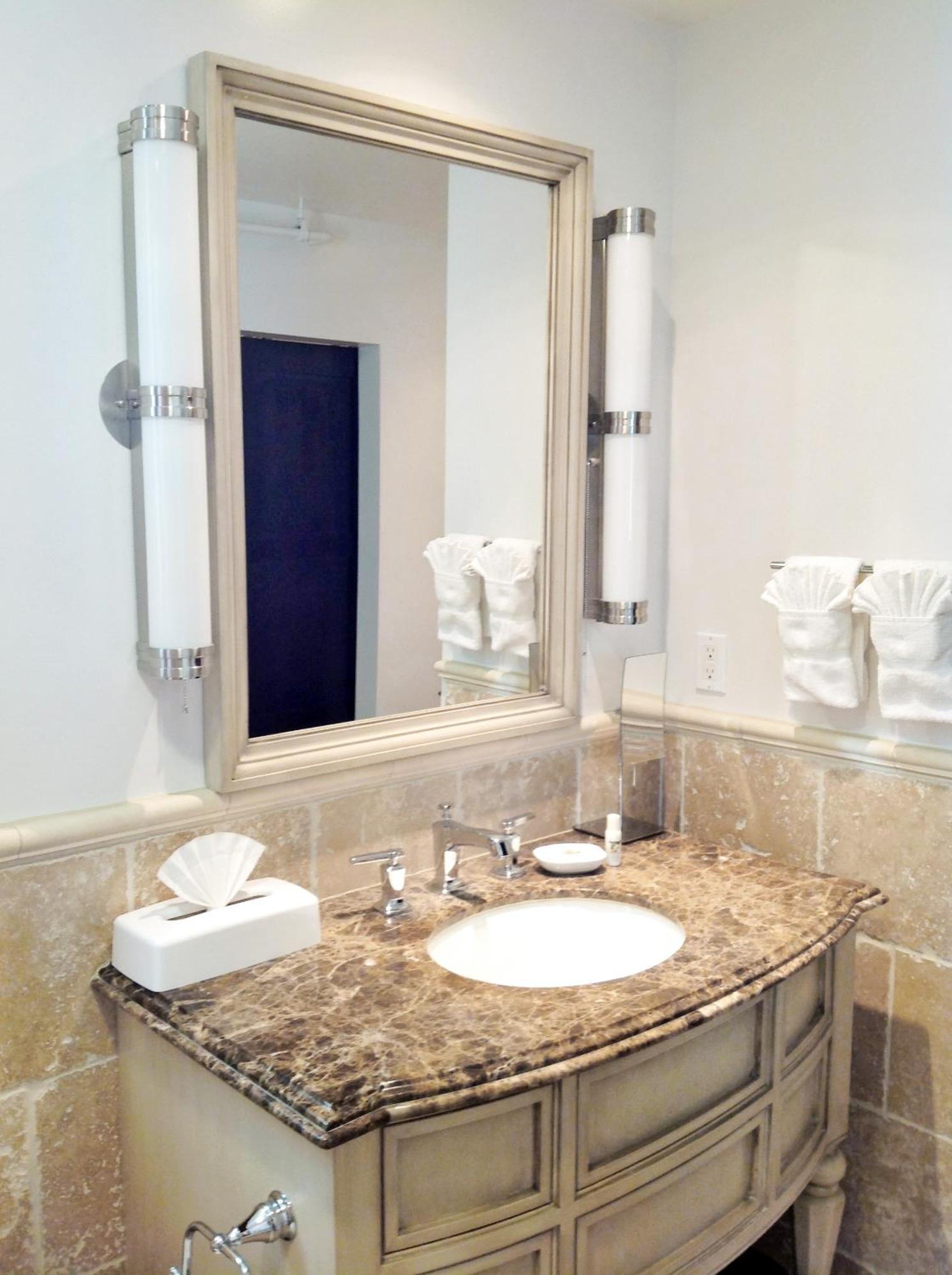 Catalina Courtyard Suites 阿瓦隆 外观 照片